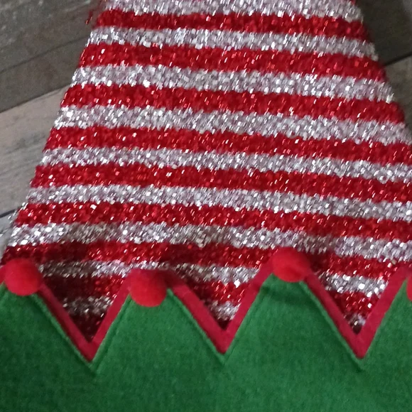 Christmas ELF HAT - Picture 2 of 5